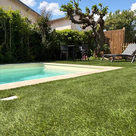 Comme A La Maison - 2 Et 1 Salon Frühstückspension 3*