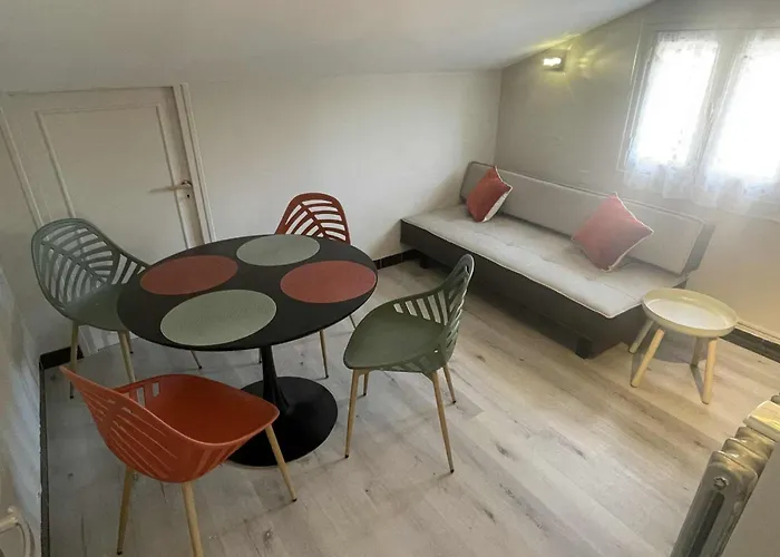 Bed and breakfast Comme A La Maison - 2 Et 1 Salon