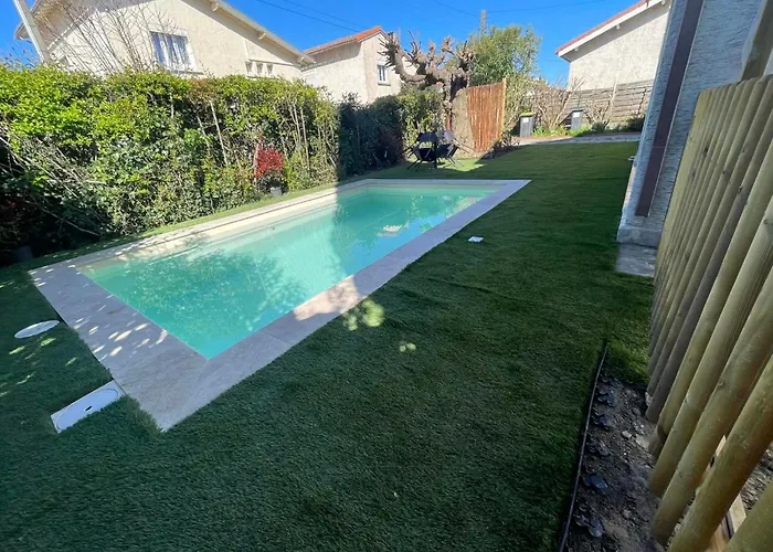 Comme A La Maison - 2 Et 1 Salon