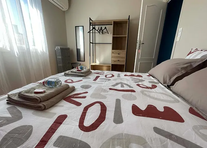 Comme A La Maison - 2 Et 1 Salon Отель типа 